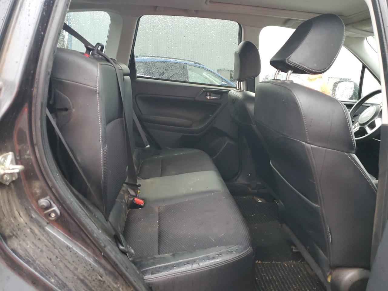 2017 Subaru Forester - Image 11