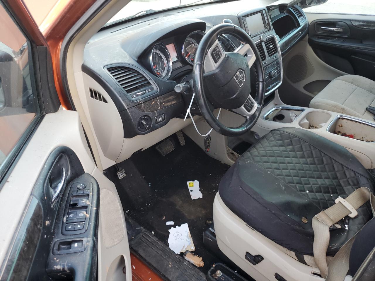 2011 Dodge Caravan - Image 8