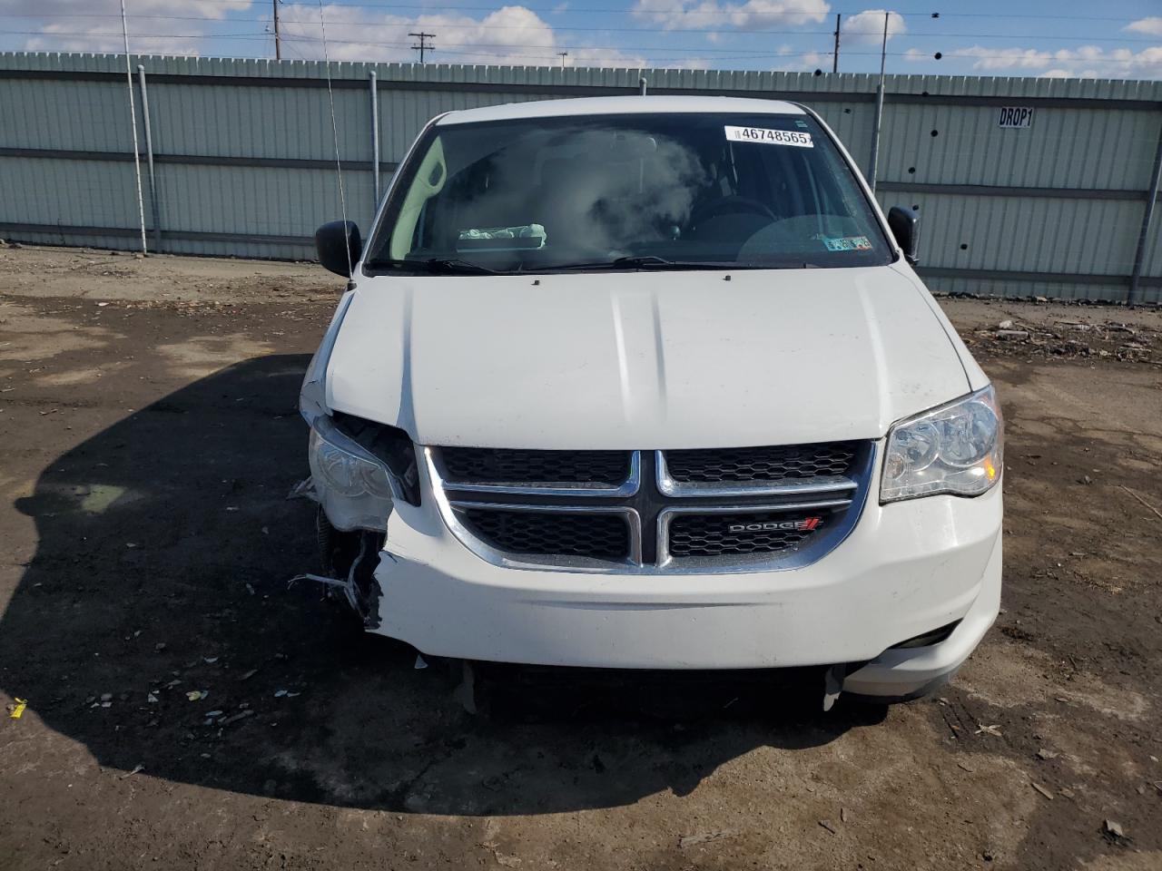 2018 Dodge Caravan - Image 5
