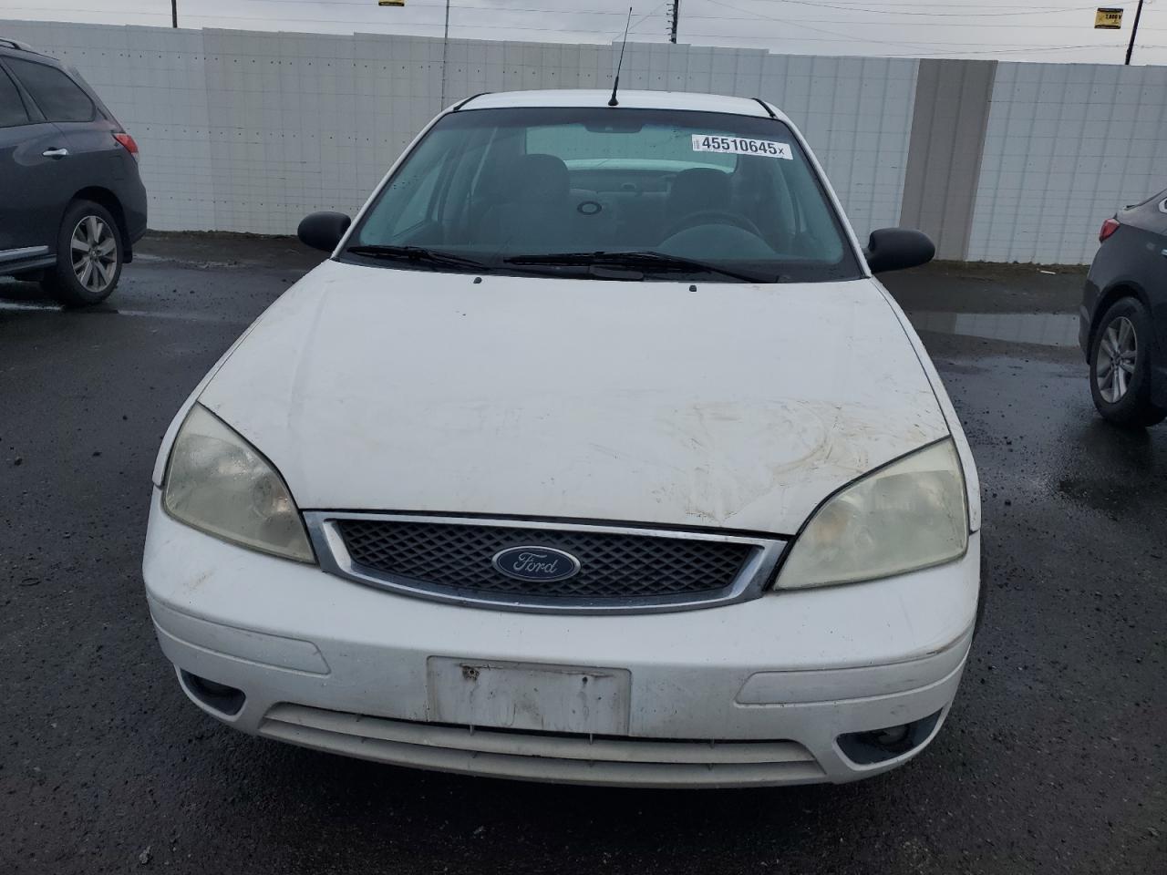 2007 Ford Focus - Image 5