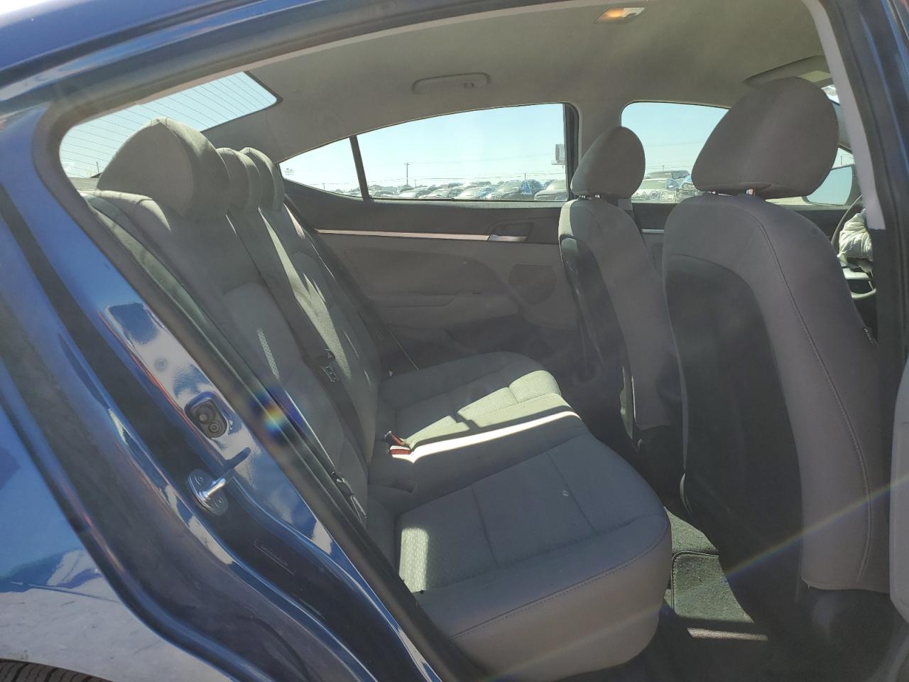 2020 Hyundai Elantra - Image 10