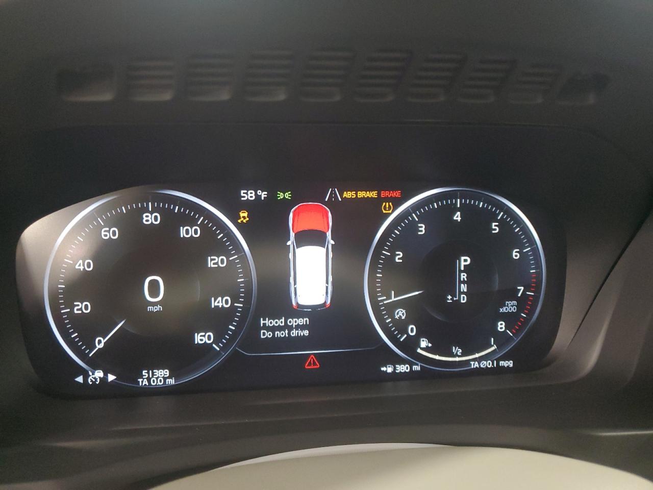 2020 Volvo XC90 - Image 9