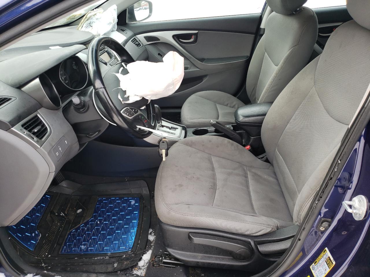 2012 Hyundai Elantra - Image 7