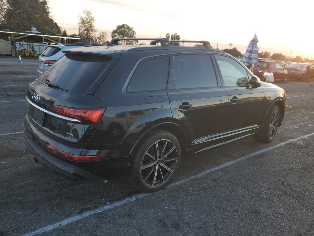 2021 Audi Q7 - Image 3