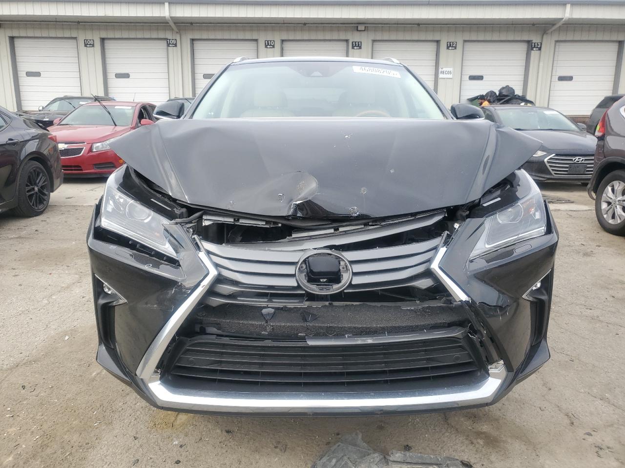 2019 Lexus RX - Image 5