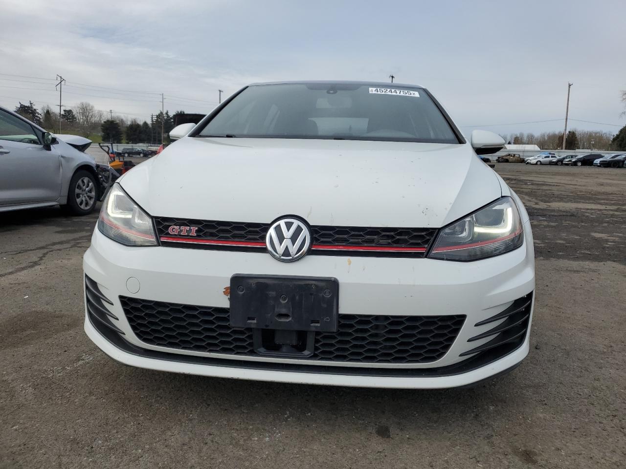 2017 Volkswagen GTI - Image 5