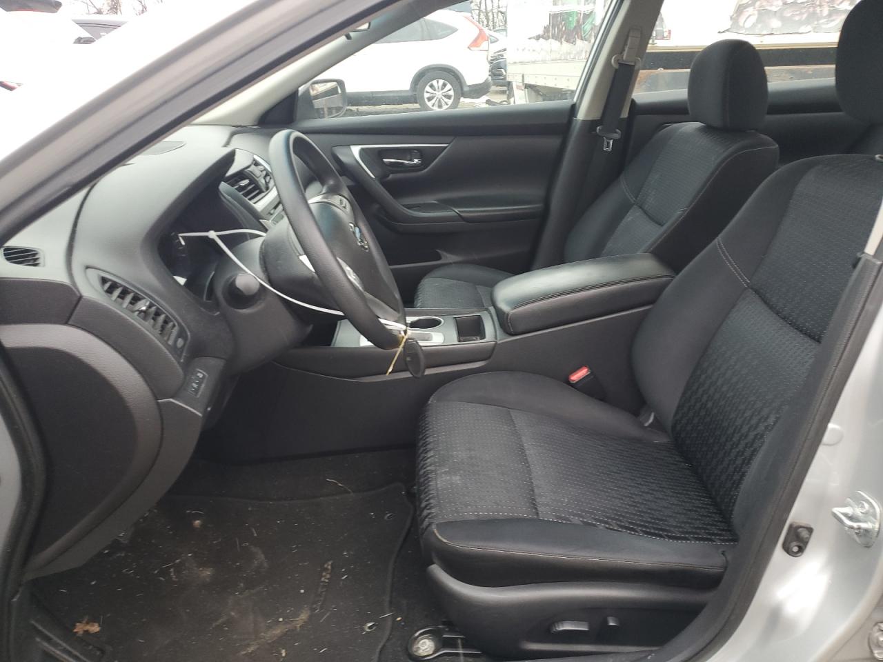 2016 Nissan Altima - Image 7