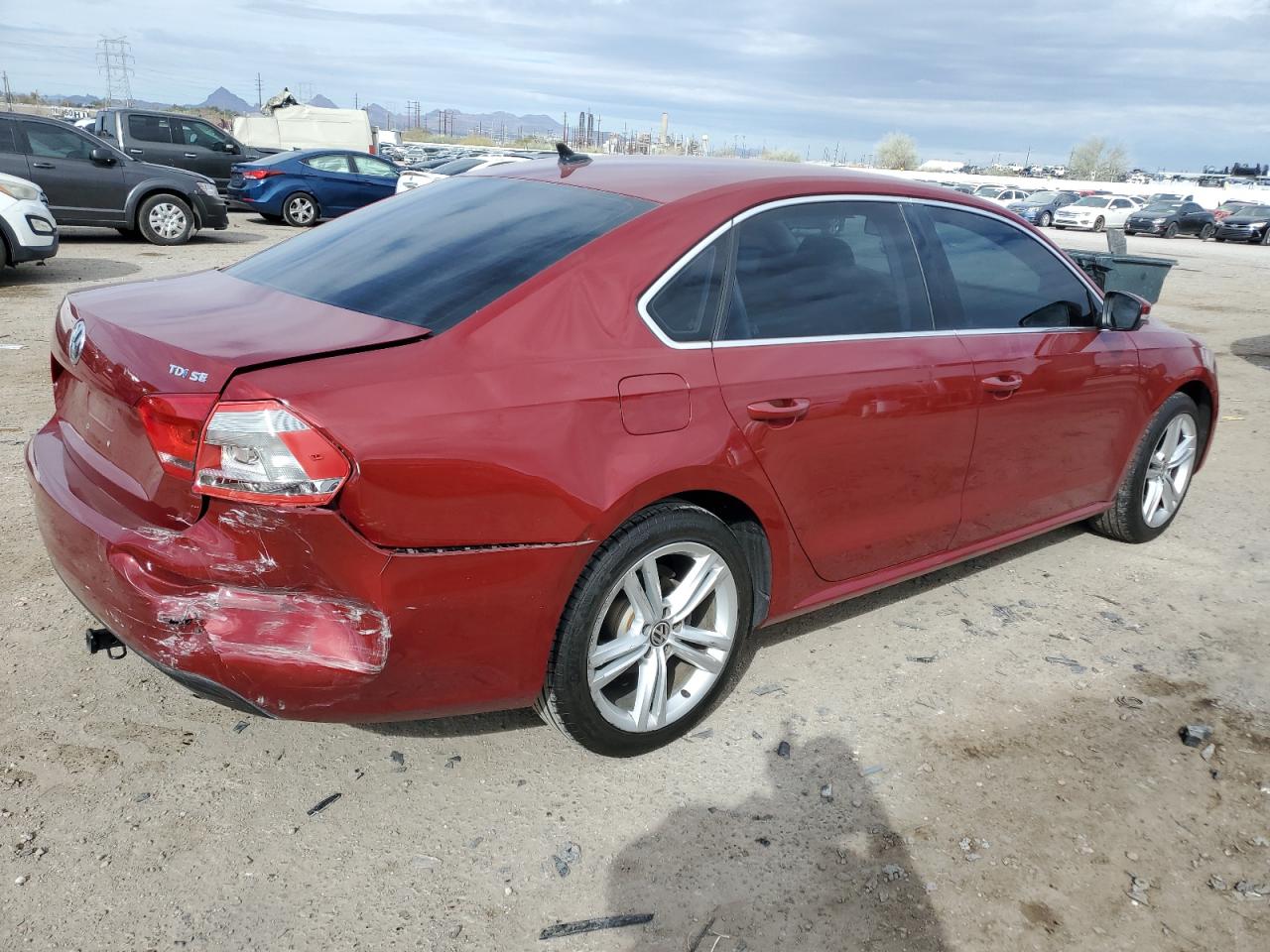2015 Volkswagen Passat - Image 3