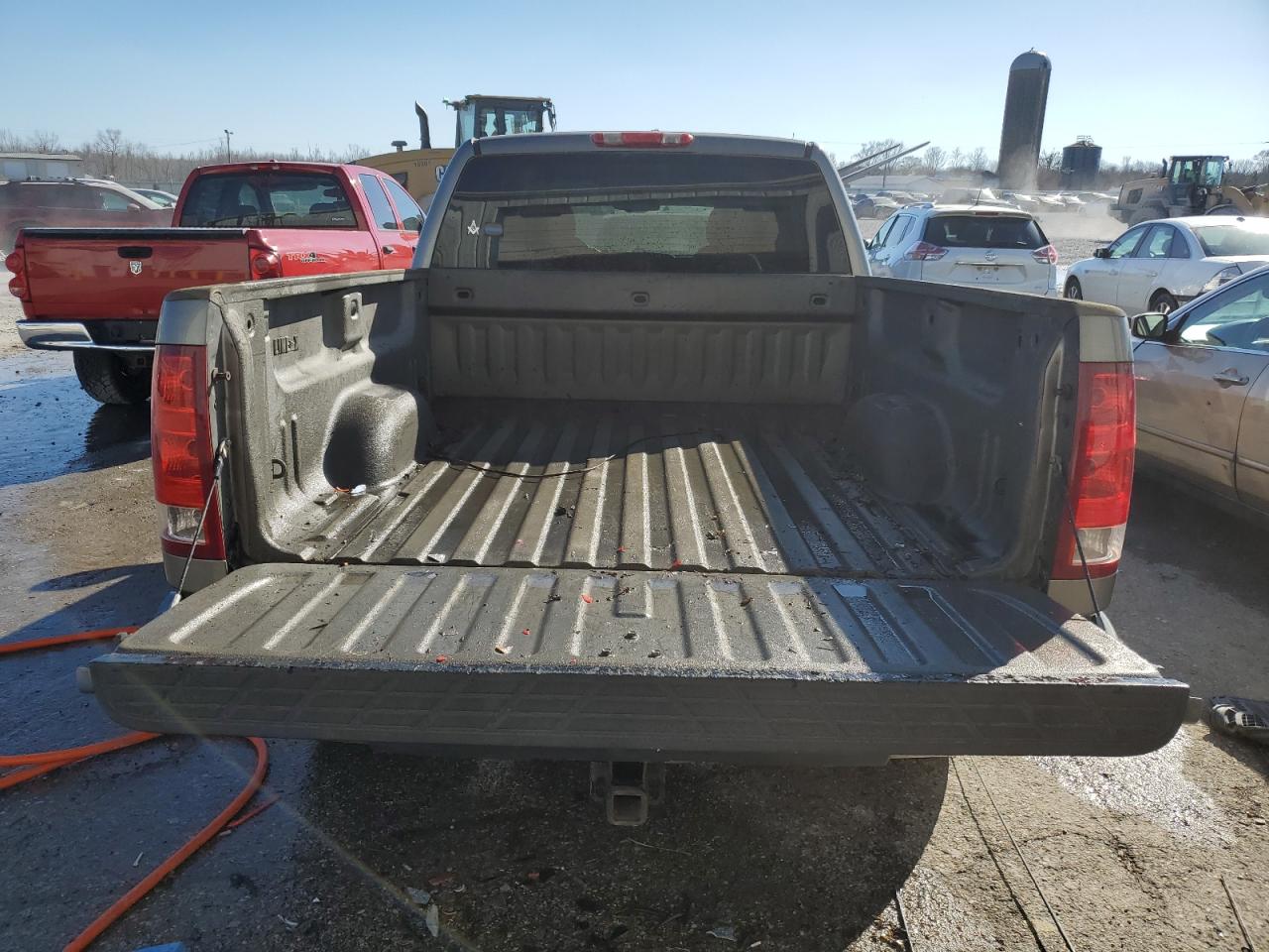 2008 GMC Sierra C1500 VIN: 1GTEC19058Z231571 Lot: 46856455