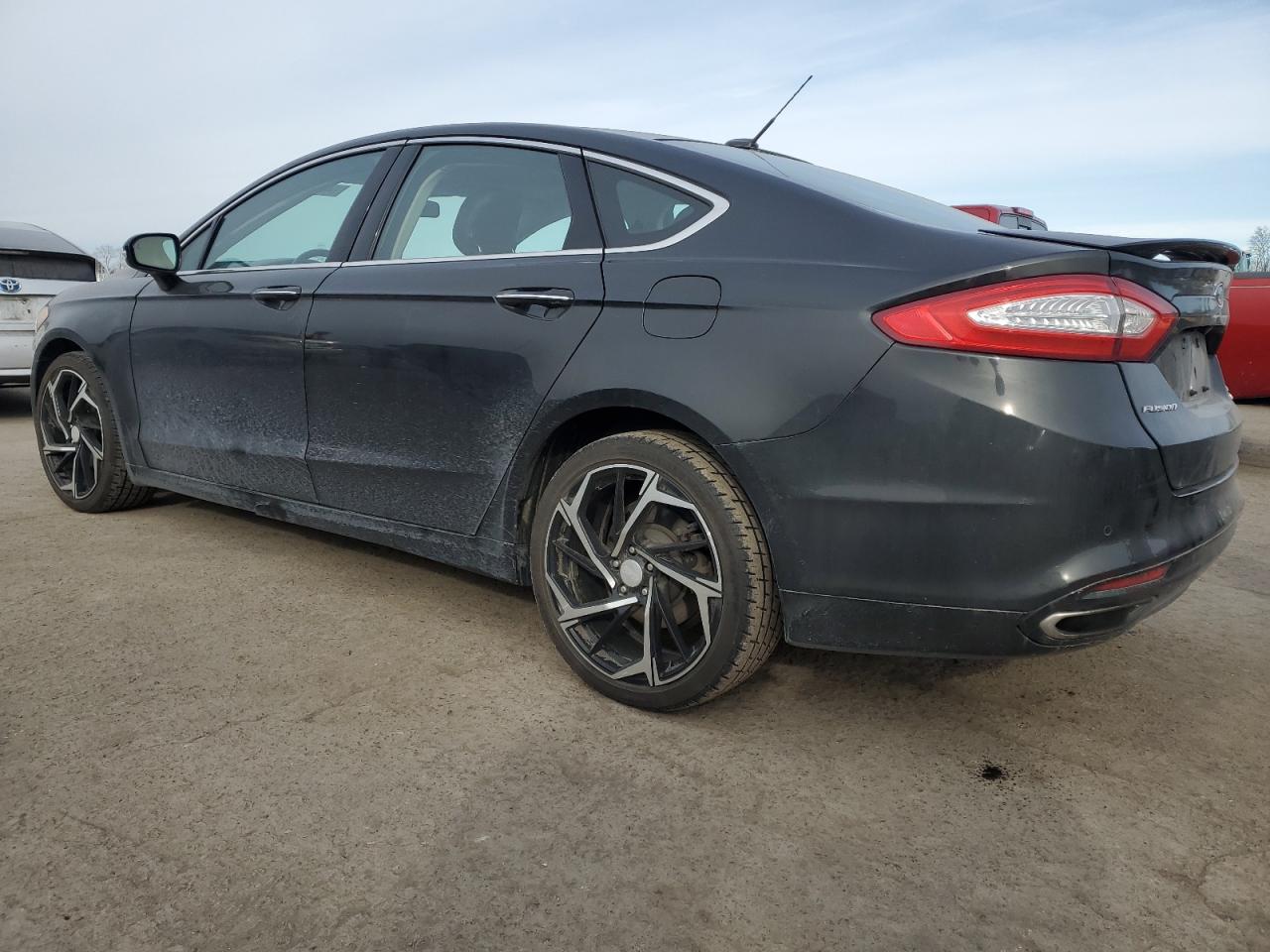 2013 Ford Fusion - Image 2