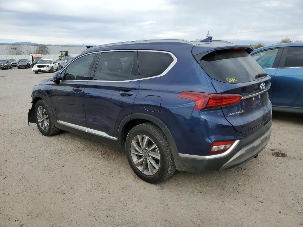 2020 Hyundai Santa Fe - Image 2