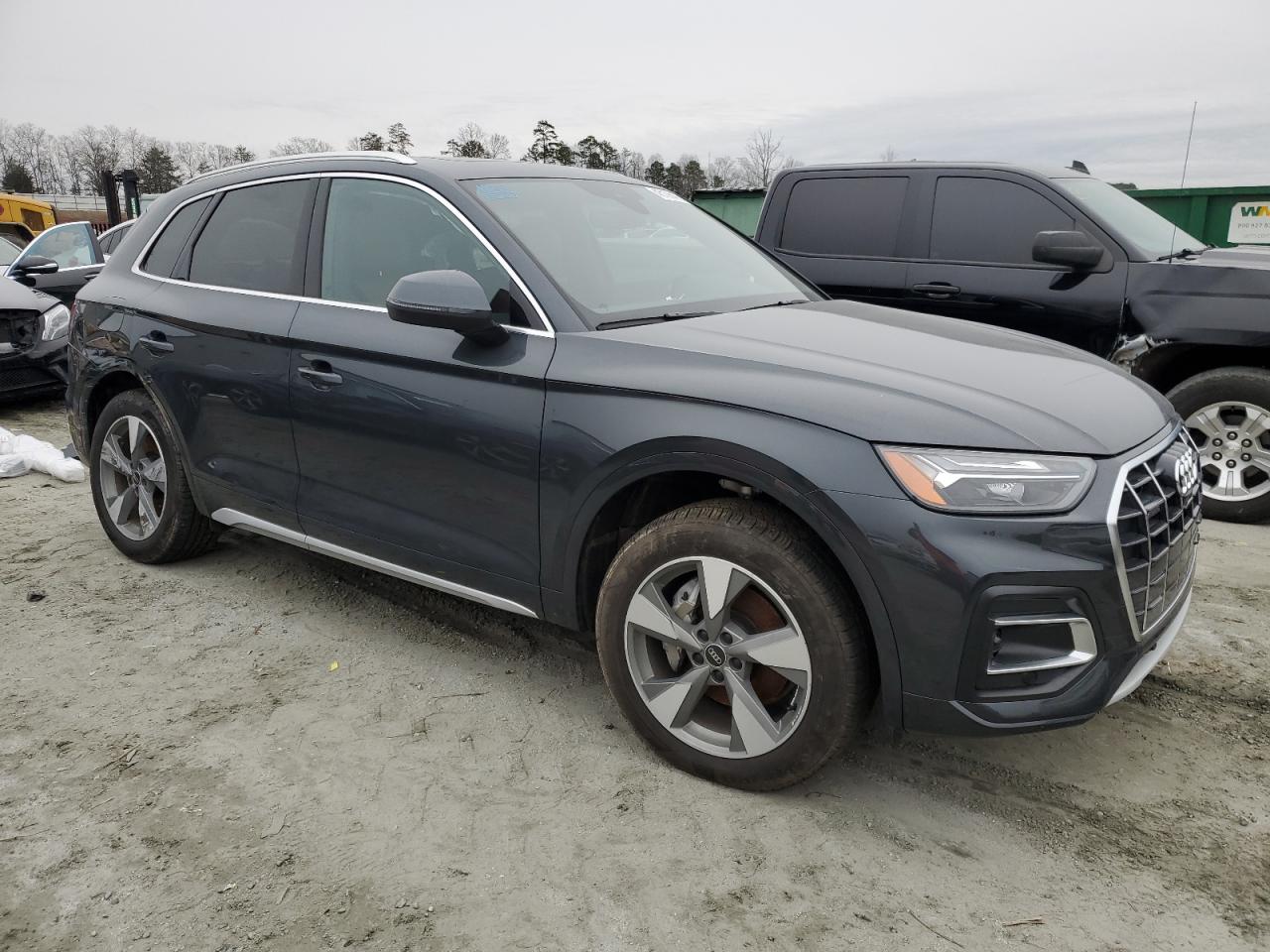 2024 Audi Q5 - Image 4