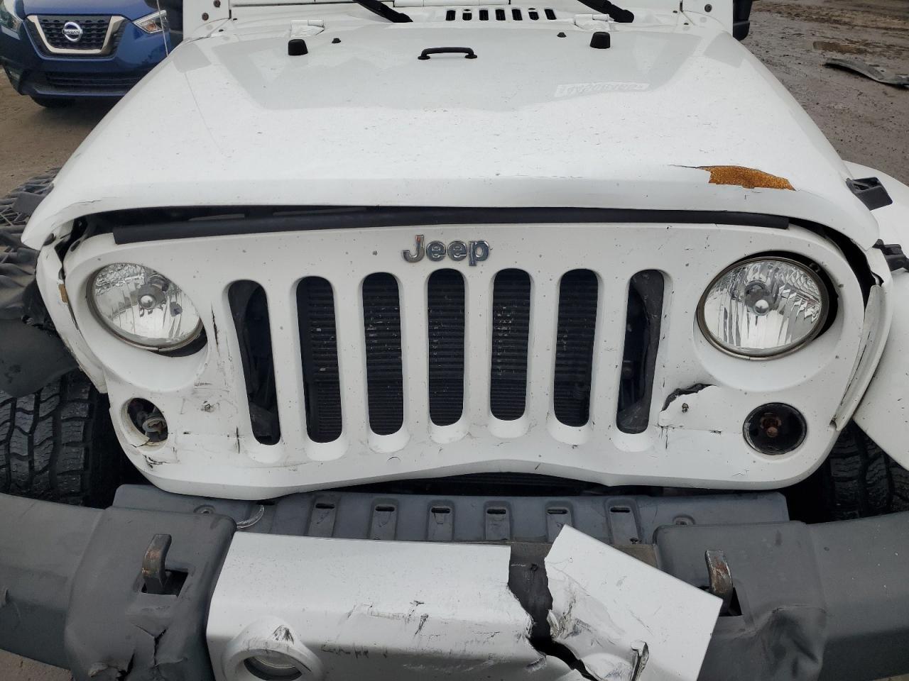 2015 Jeep Wrangler - Image 11