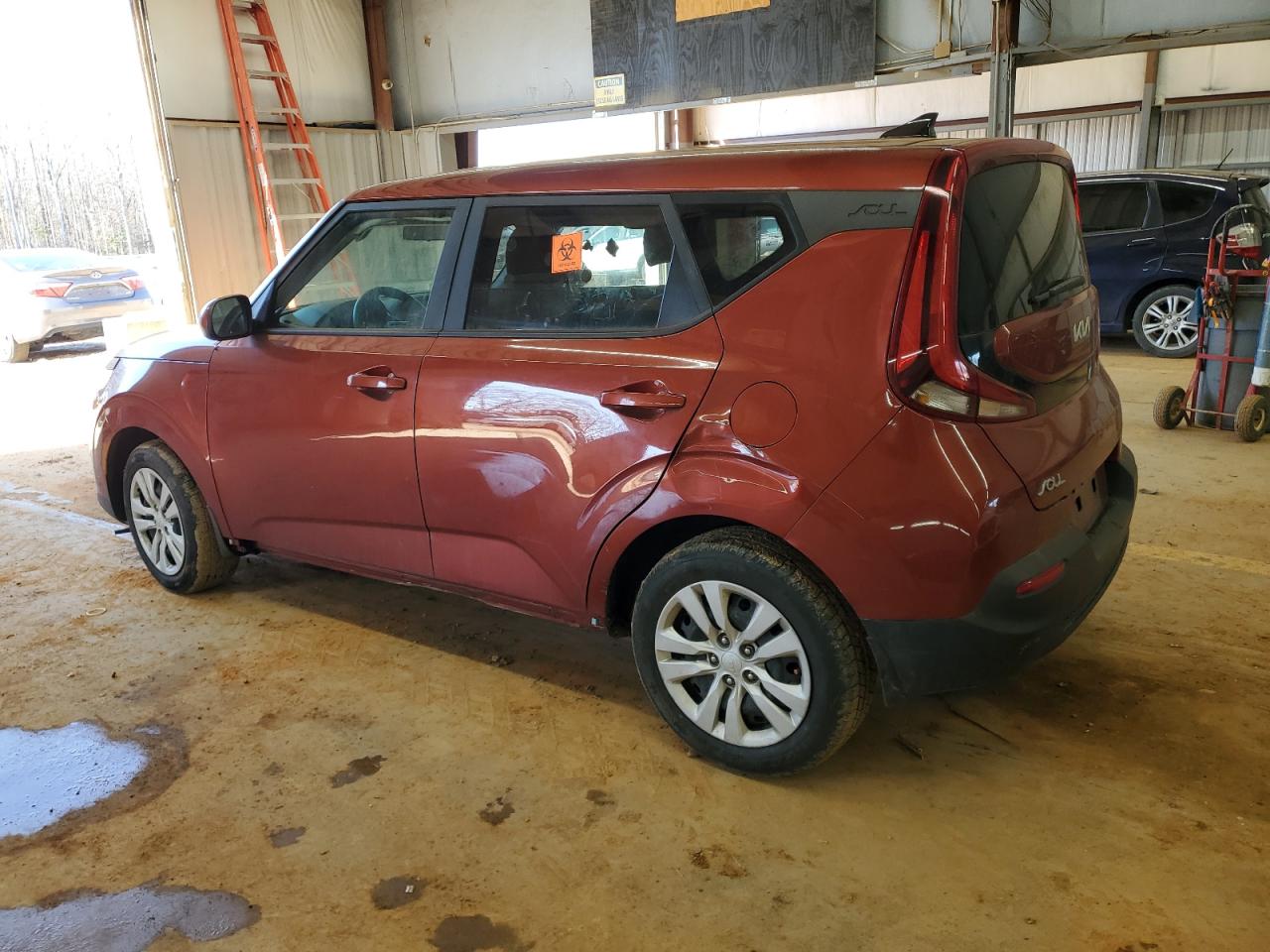 2022 Kia Soul - Image 2