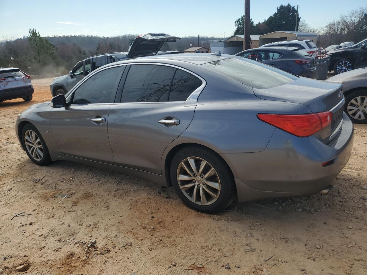 2016 Infiniti Q50 - Image 2