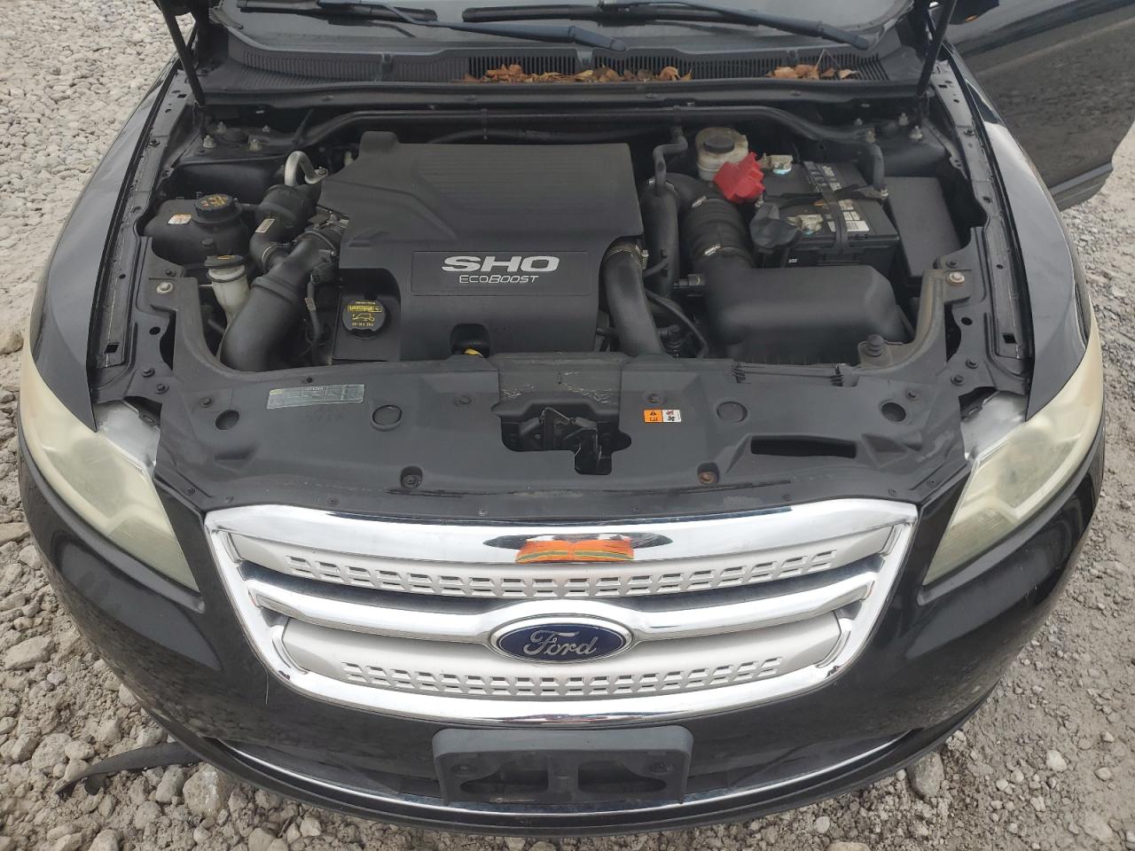 2010 Ford Taurus - Image 11