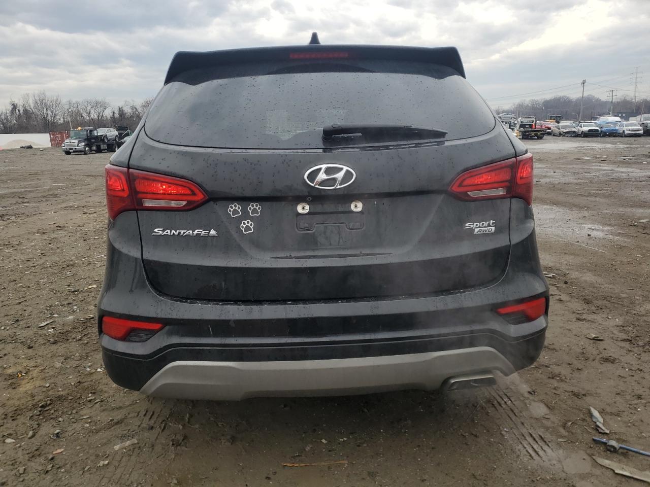 2017 Hyundai Santa Fe - Image 6