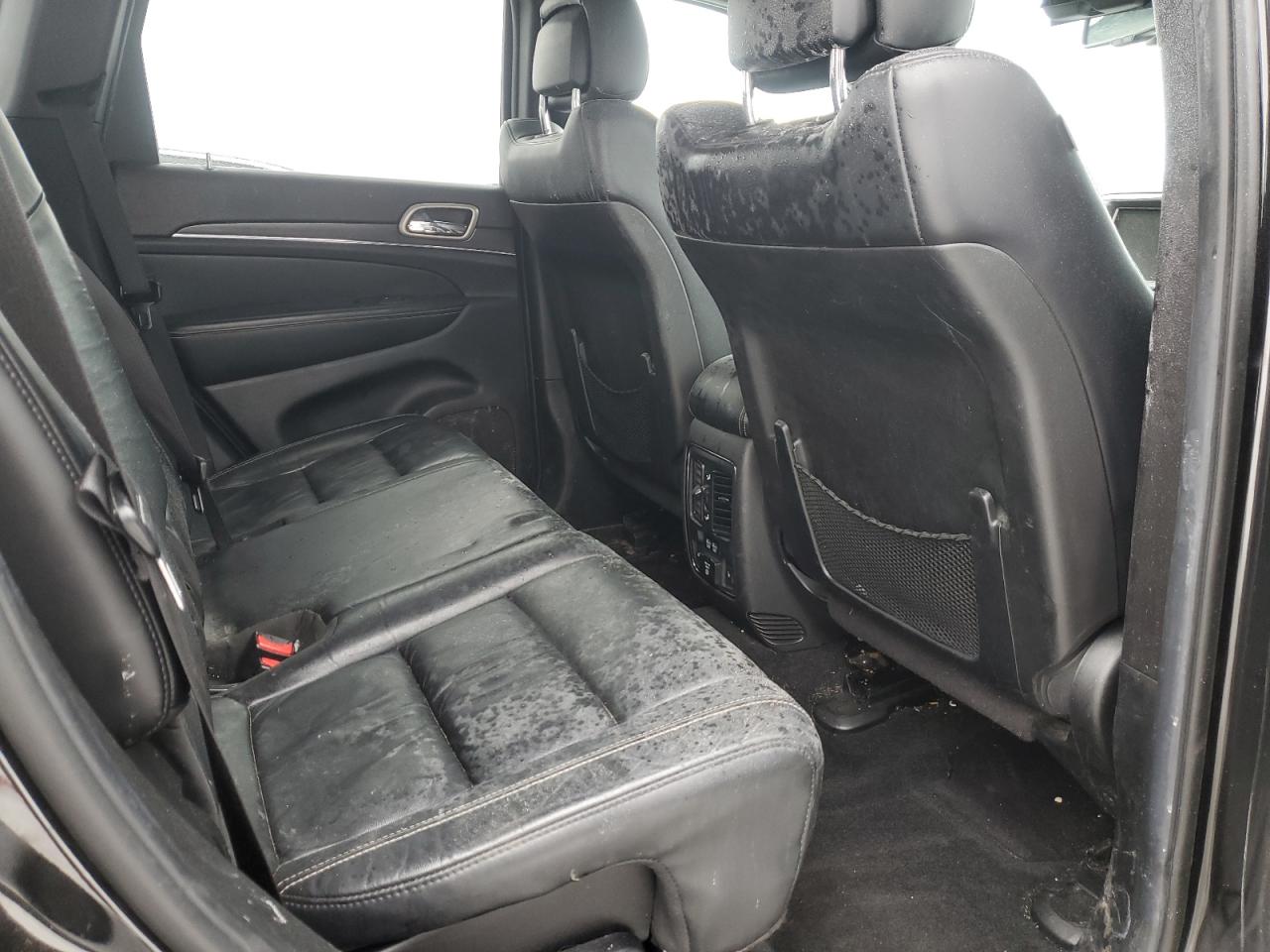 2014 Jeep Grand Cherokee - Image 11