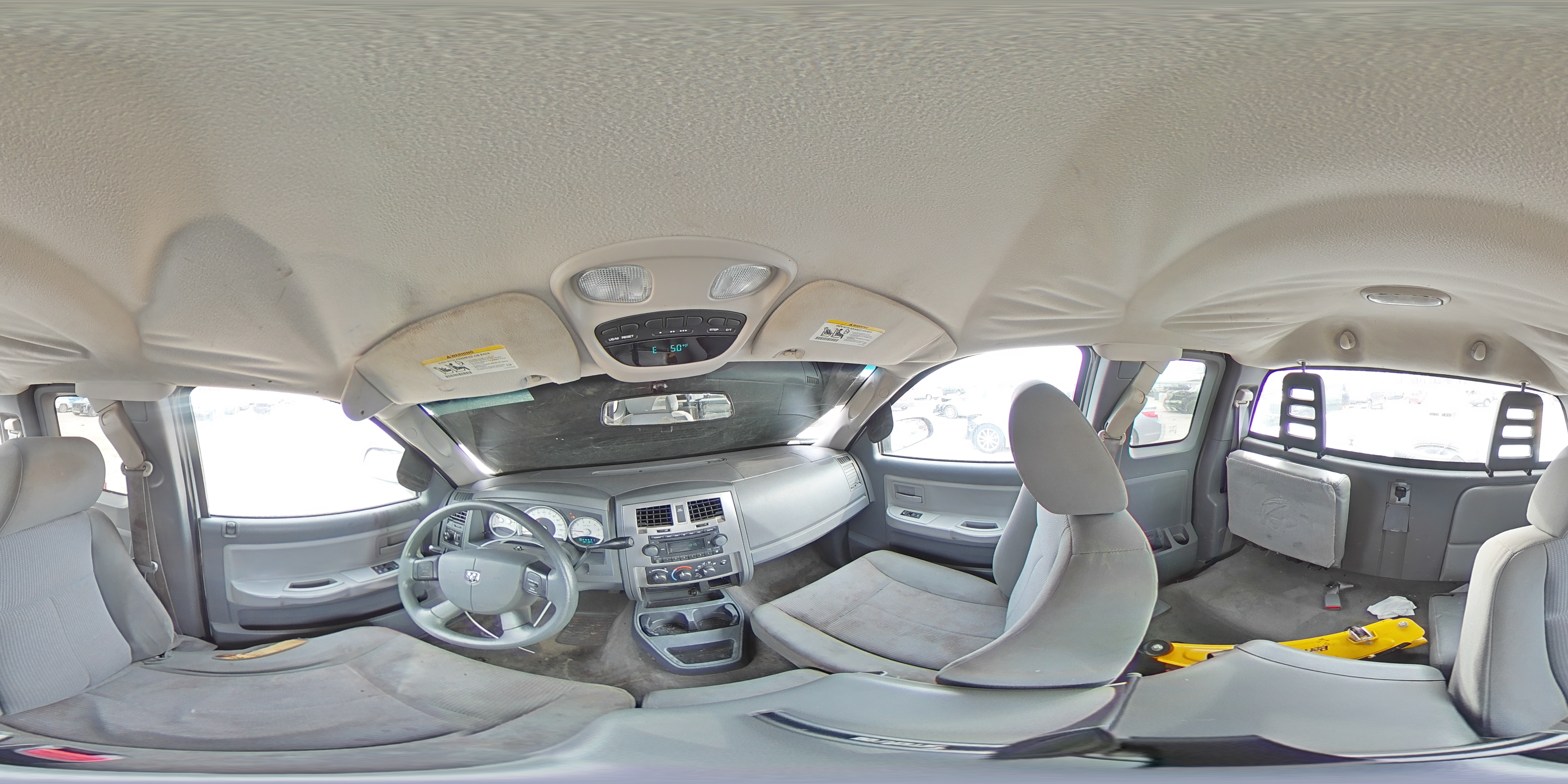 2006 Dodge Dakota - Image 13