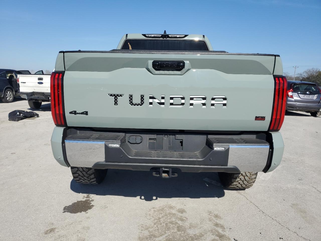 2022 Toyota Tundra - Image 6