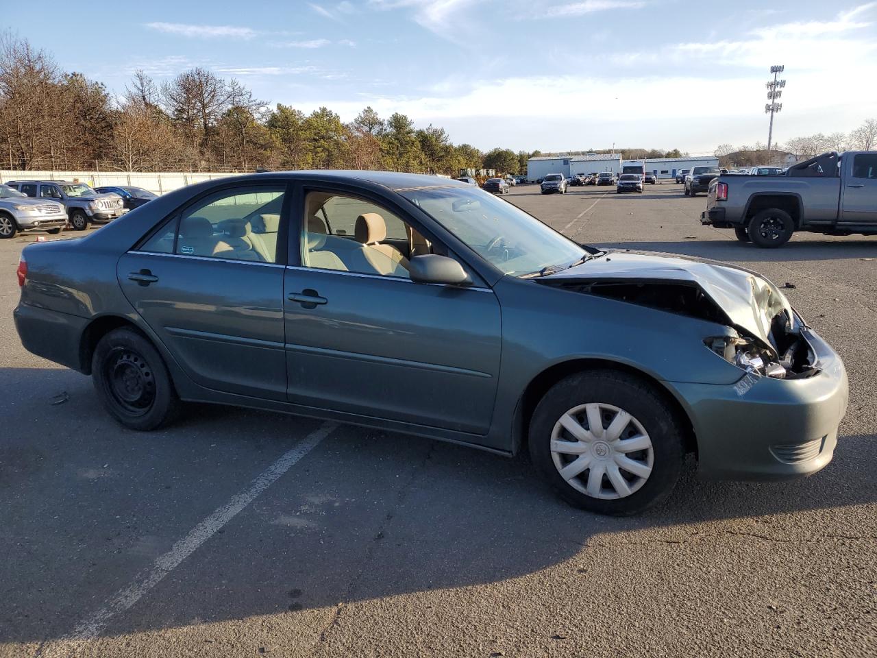 2005 Toyota Camry - Image 4