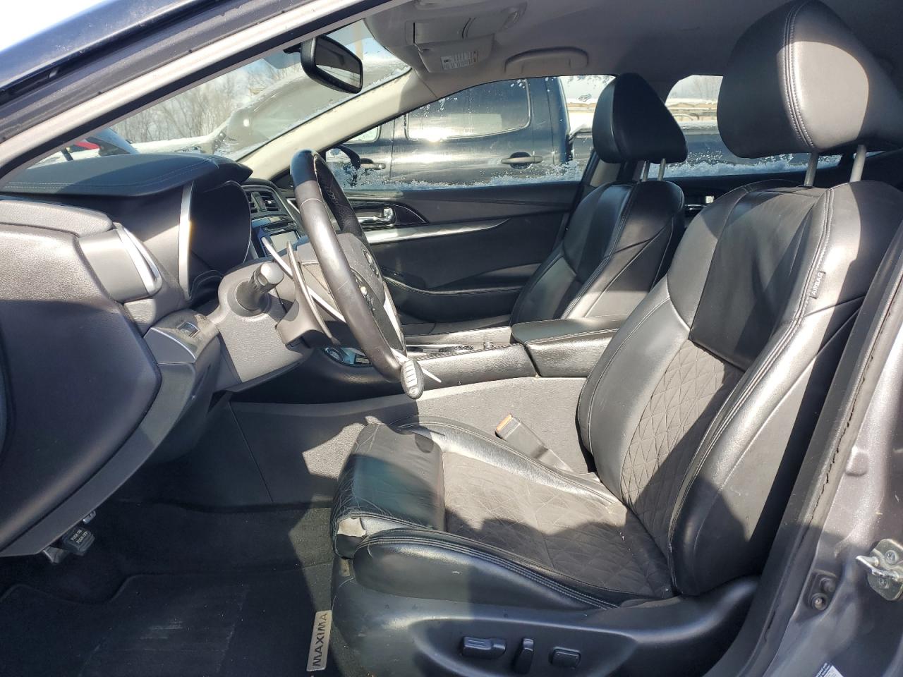 2016 Nissan Maxima - Image 7