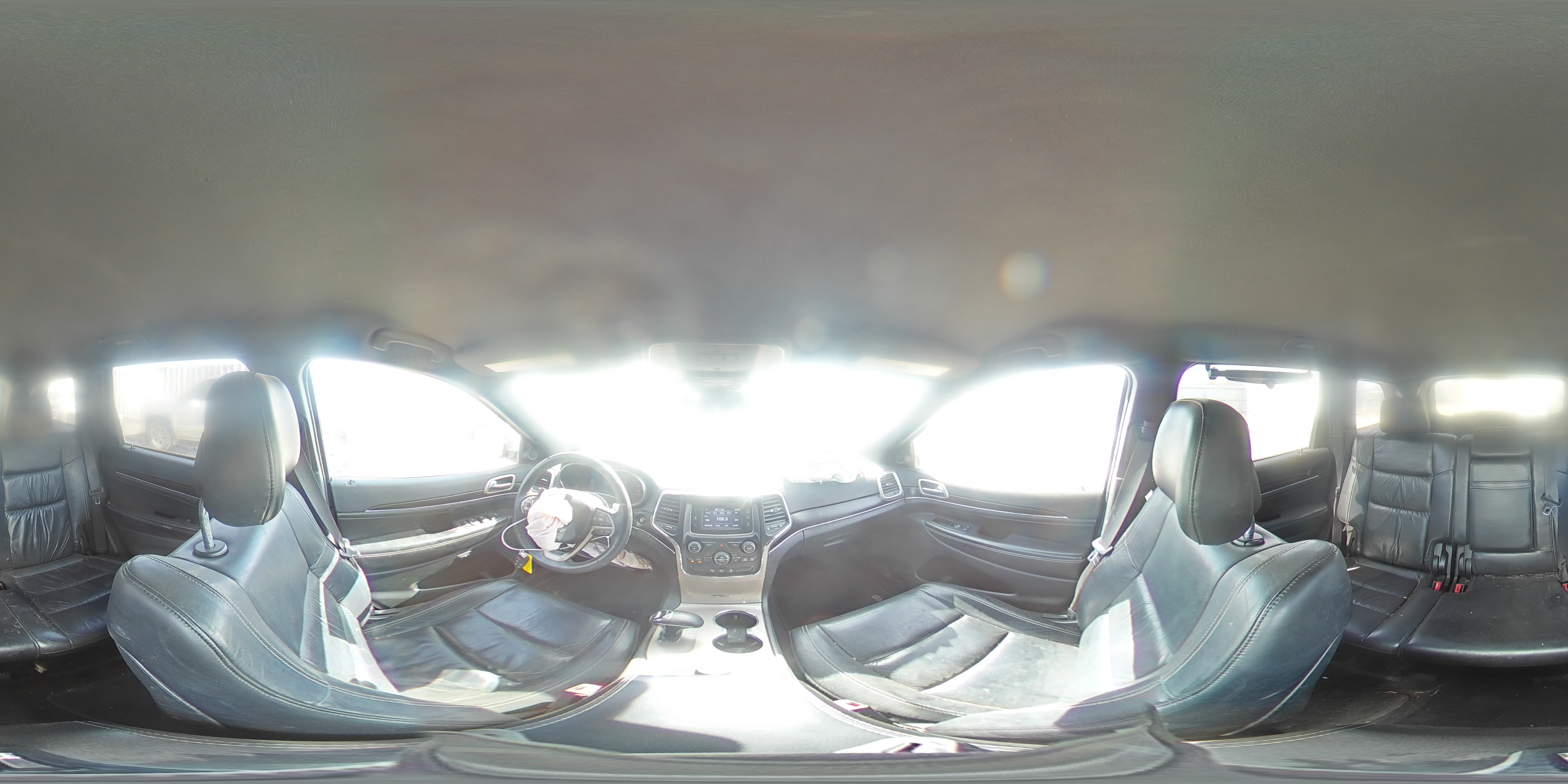 2014 Jeep Grand Cherokee - Image 13
