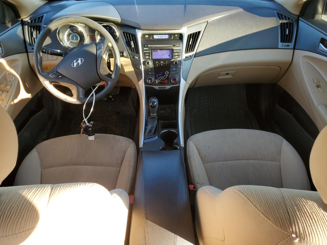 2013 Hyundai Sonata - Image 8
