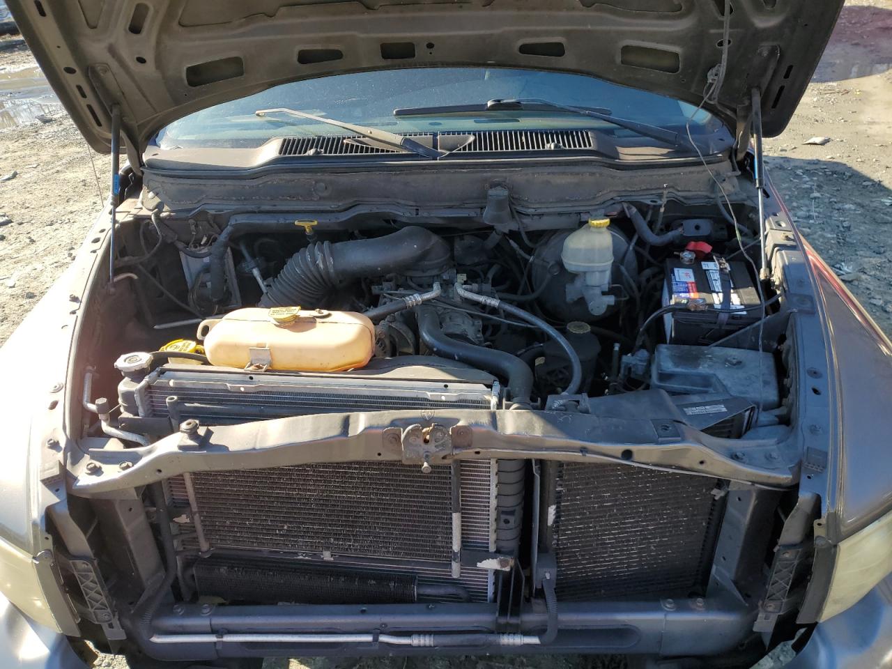 2002 Dodge RAM - Image 11