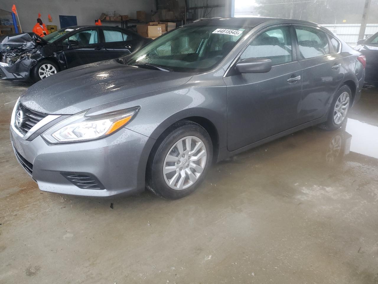 2016 Nissan Altima - Image 1
