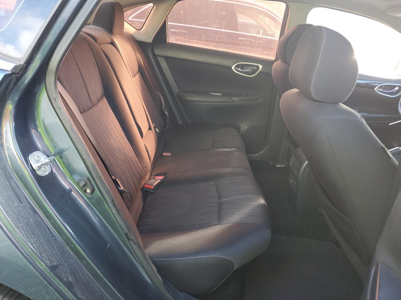 2016 Nissan Sentra - Image 11