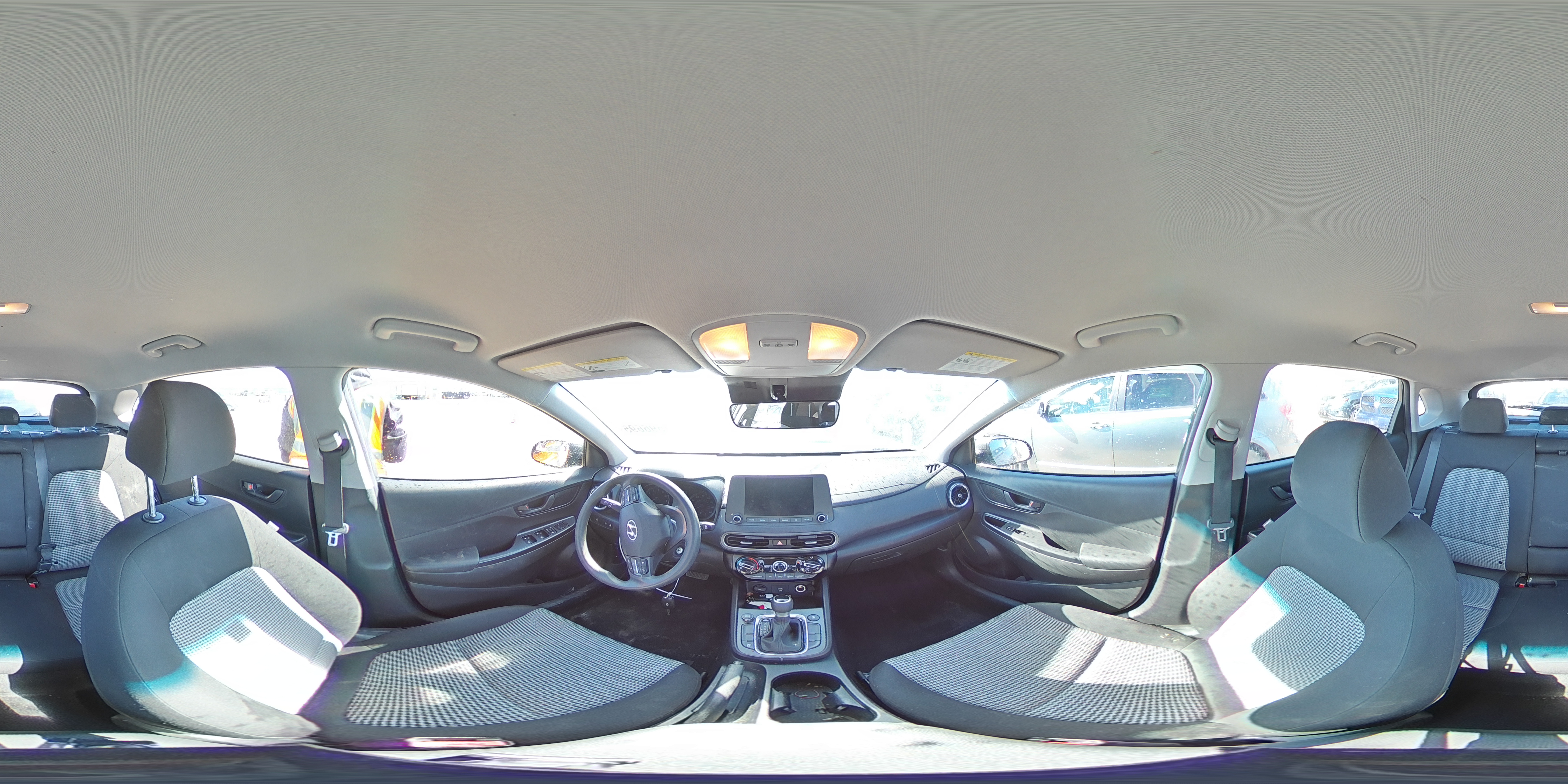 2022 Hyundai Kona - Image 15