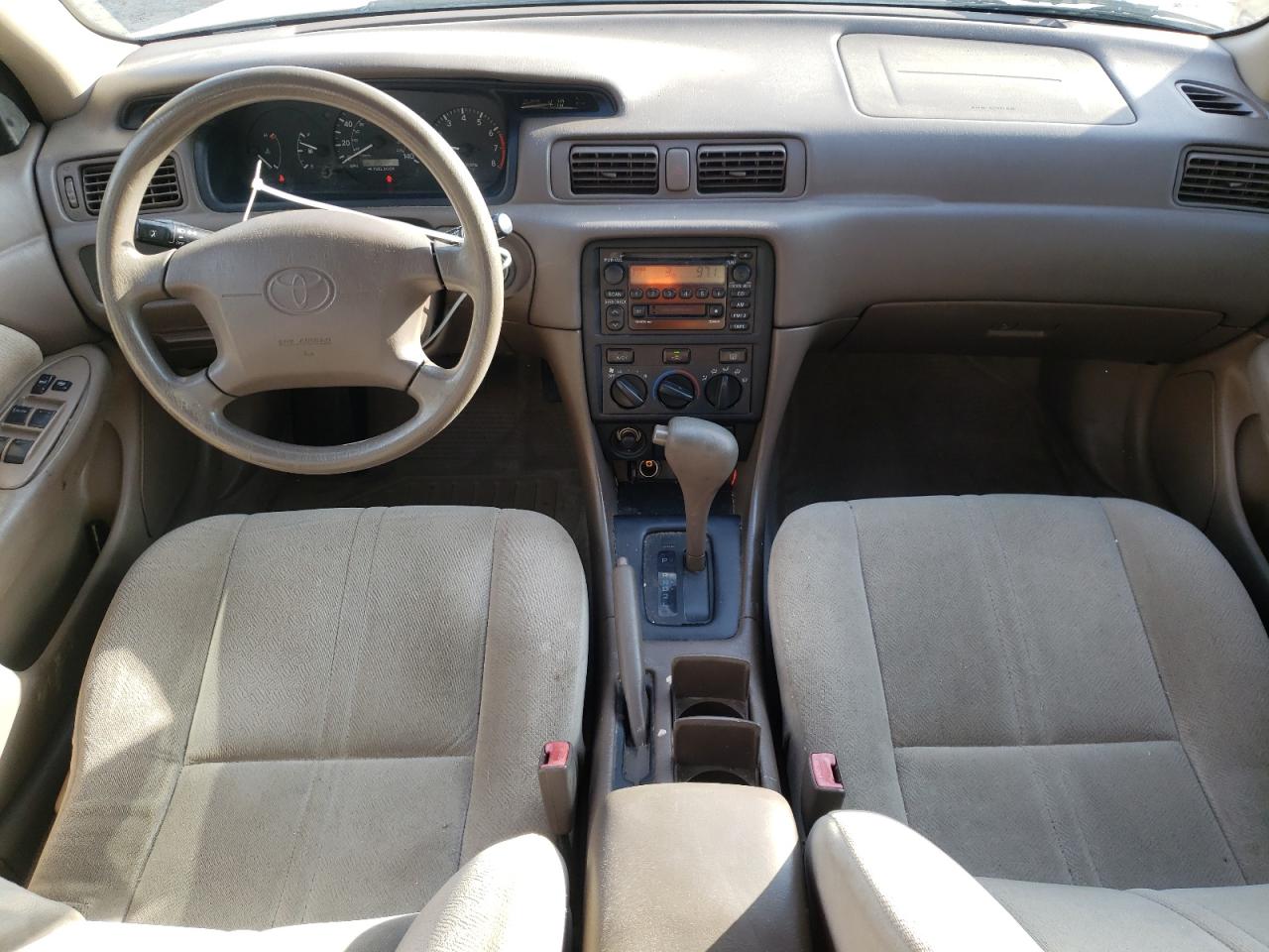 2000 Toyota Camry - Image 8