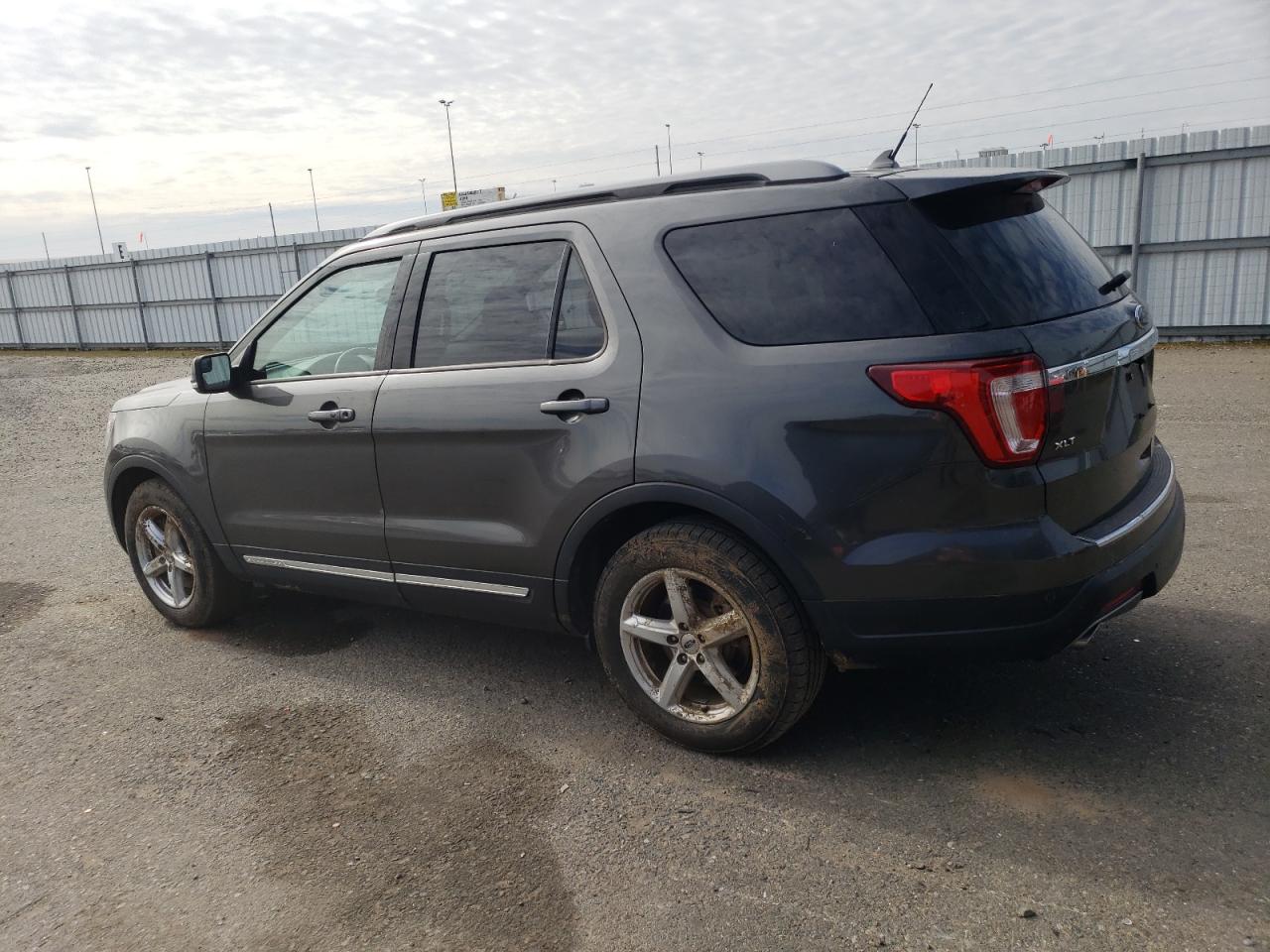 2018 Ford Explorer - Image 2