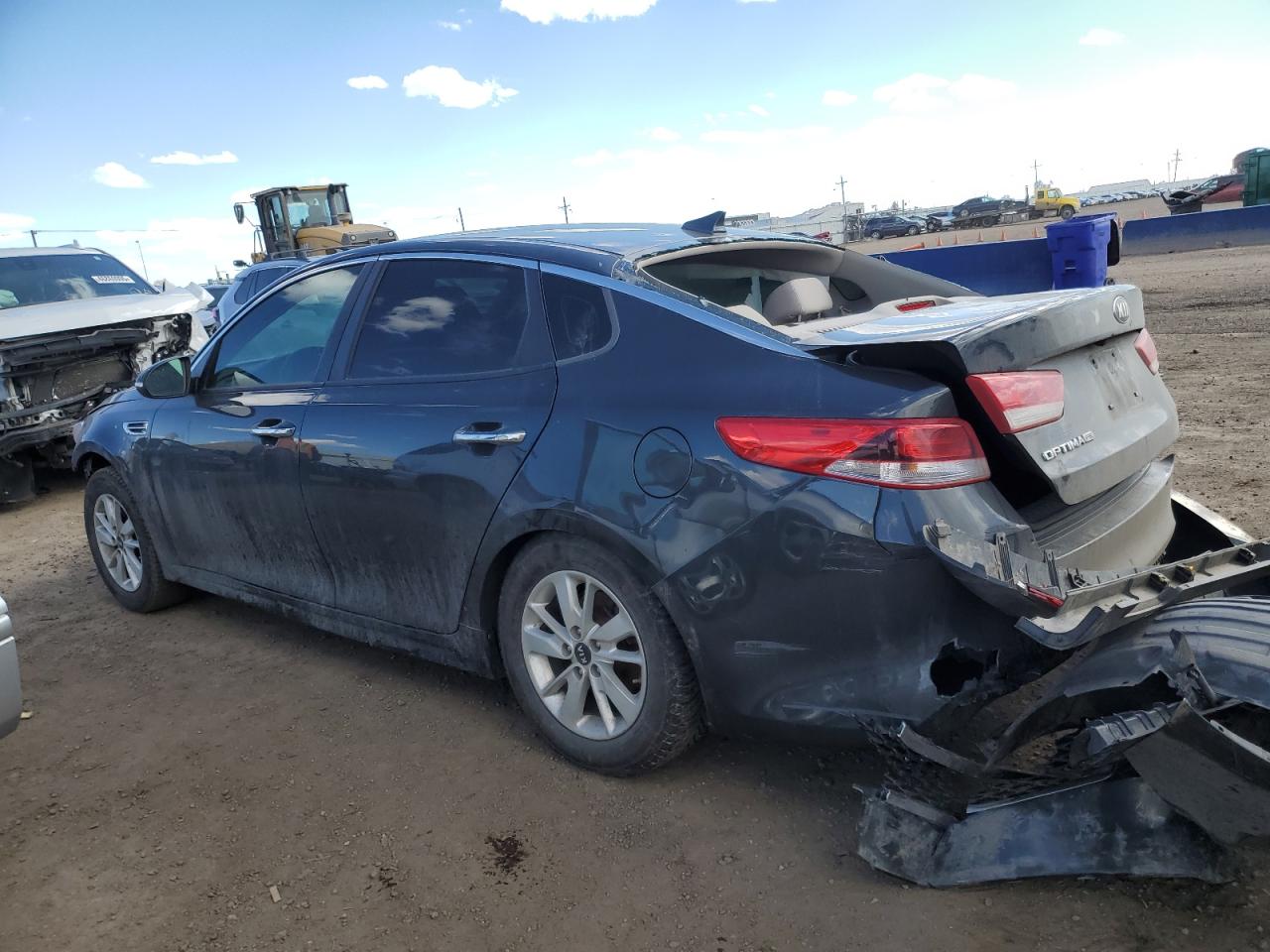 2016 Kia Optima - Image 2