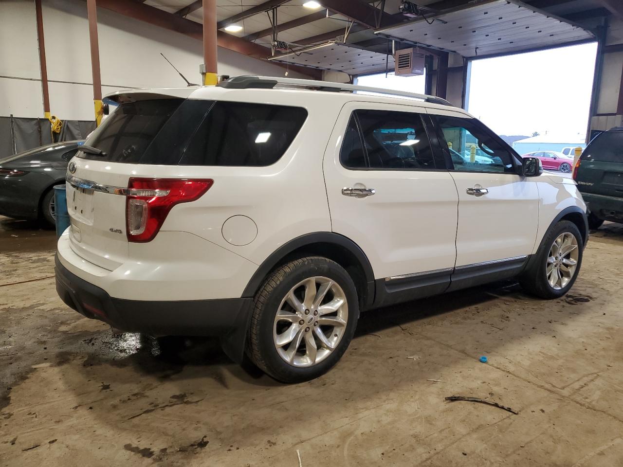 2012 Ford Explorer - Image 3