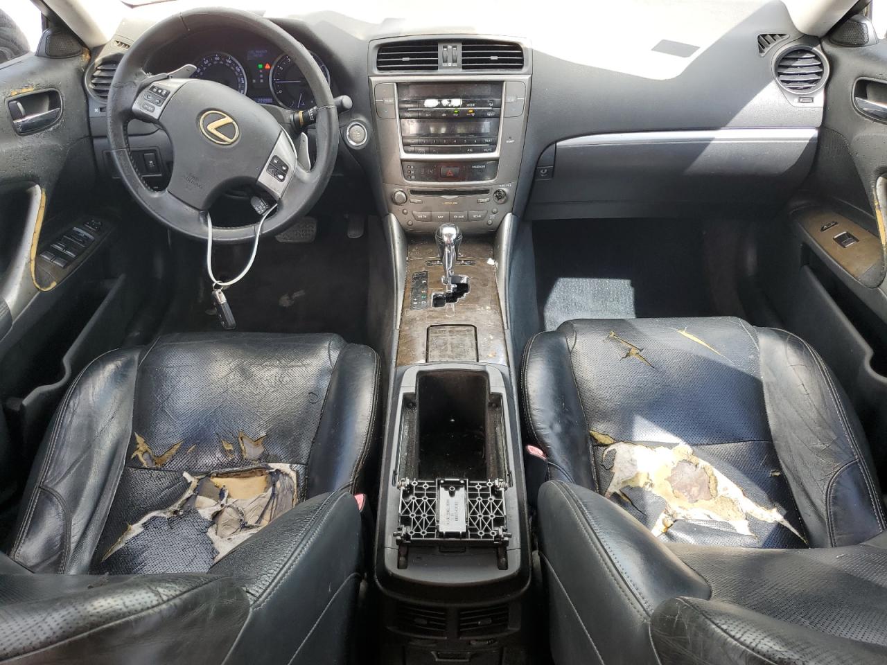 2012 Lexus IS - Image 8