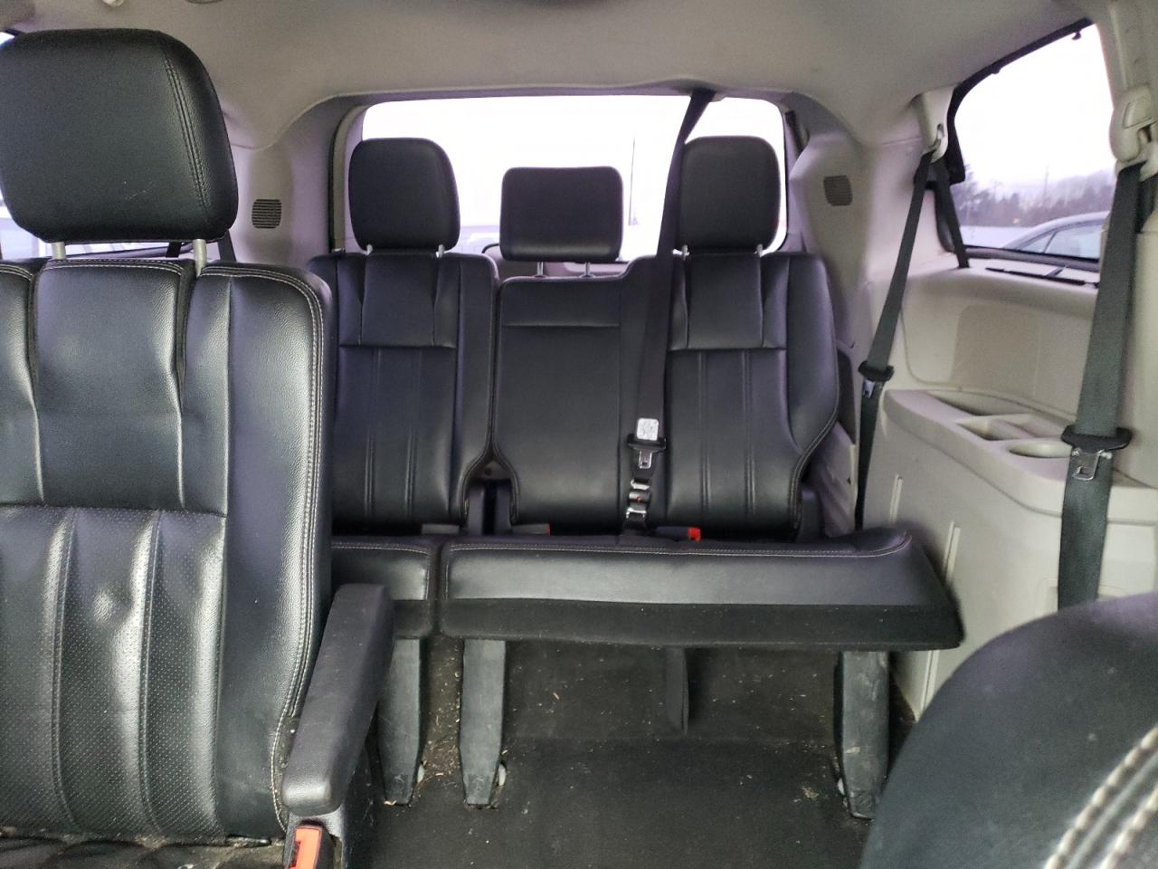 2013 Chrysler Town & Country Touring L VIN: 2C4RC1CG0DR583615 Lot: 46151785
