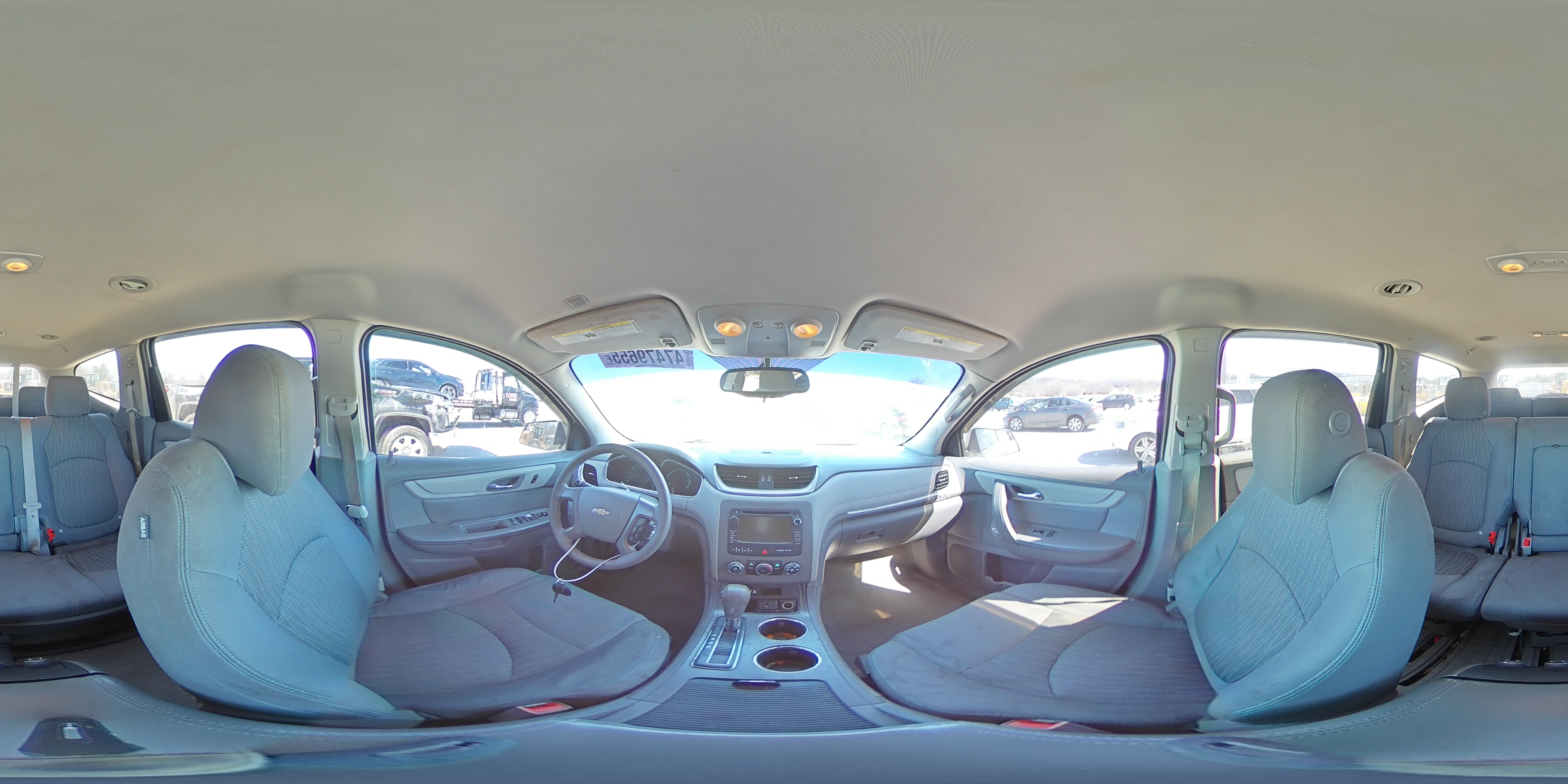 2015 Chevrolet Traverse - Image 14