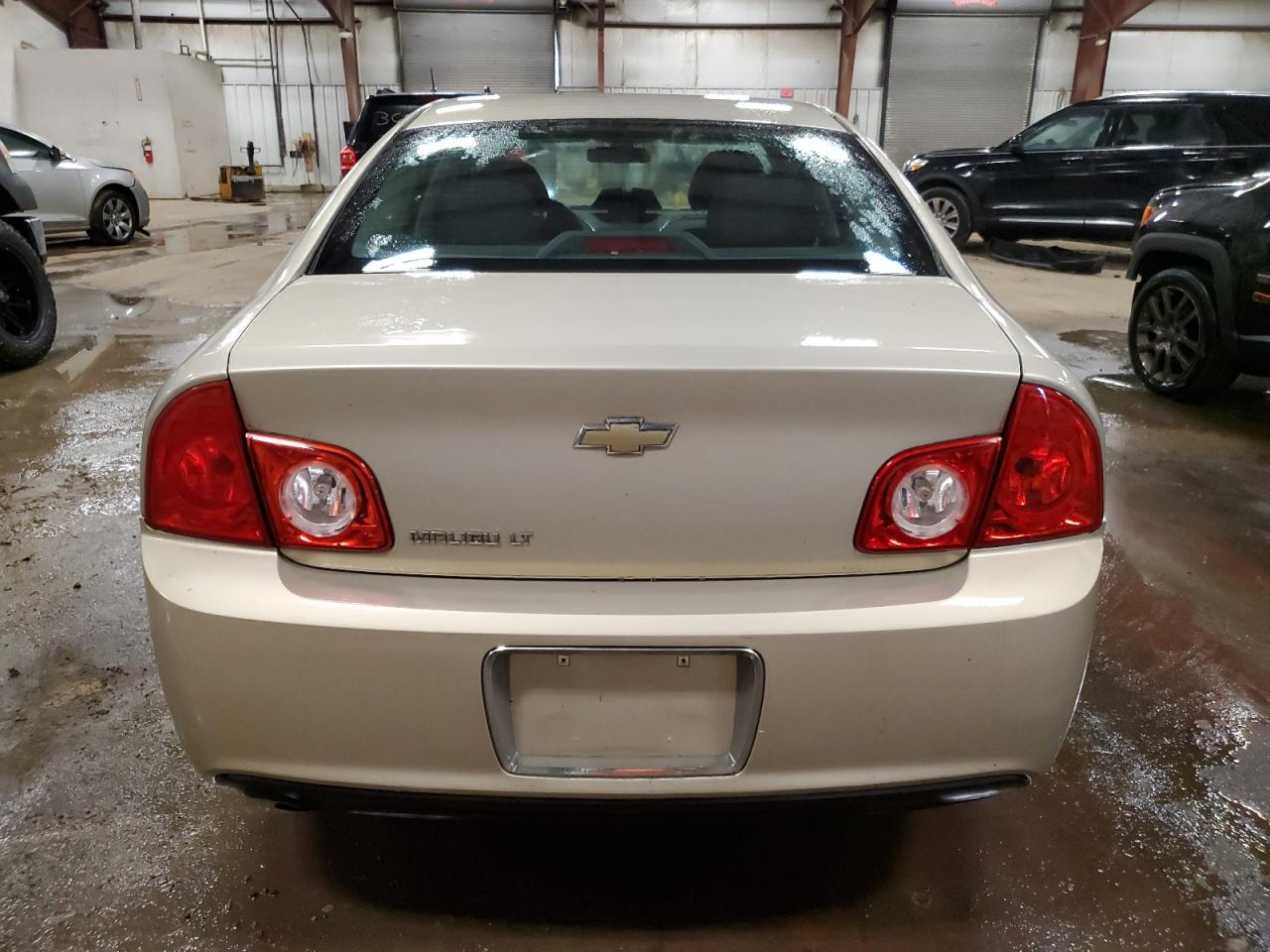 2011 Chevrolet Malibu - Image 6