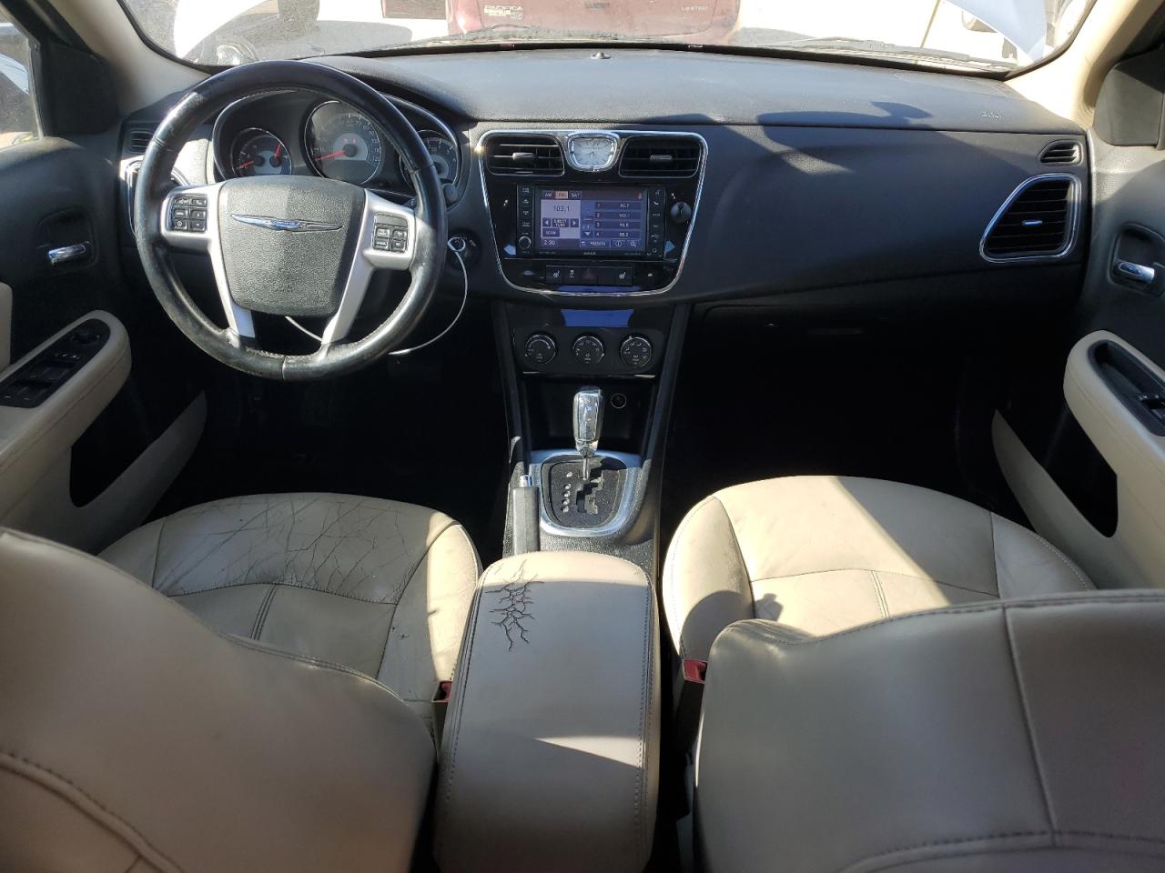 2012 Chrysler 200 - Image 8