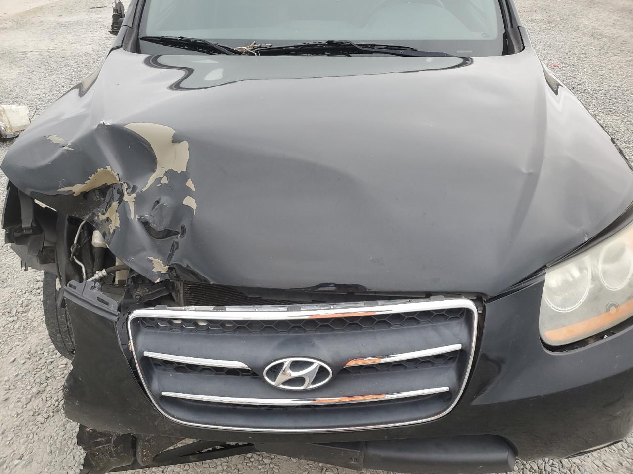 2009 Hyundai Santa Fe - Image 12