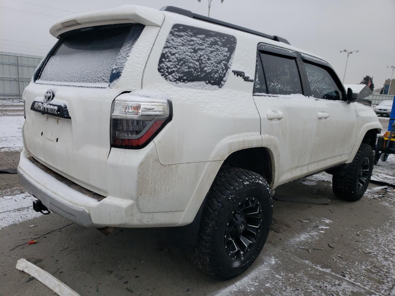 2019 Toyota 4Runner - Image 3
