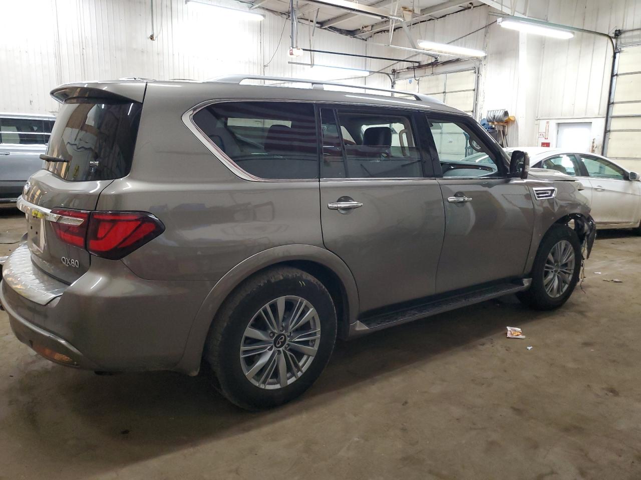 2019 Infiniti QX80 - Image 3