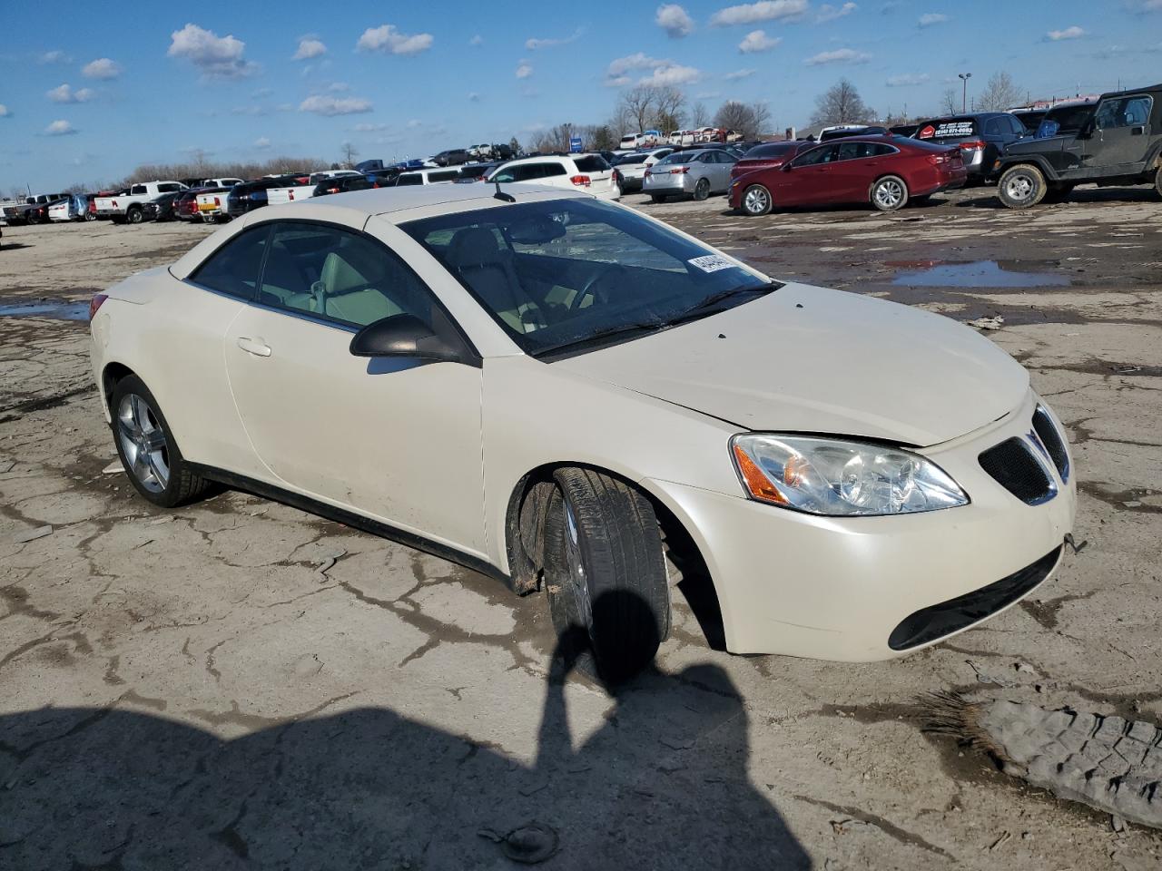 2009 Pontiac G6 - Image 4