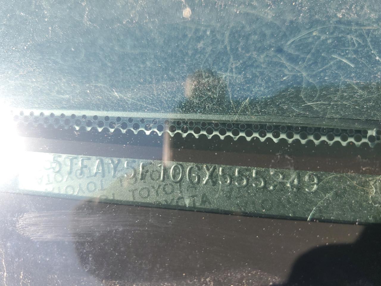 2016 Toyota Tundra - Image 12