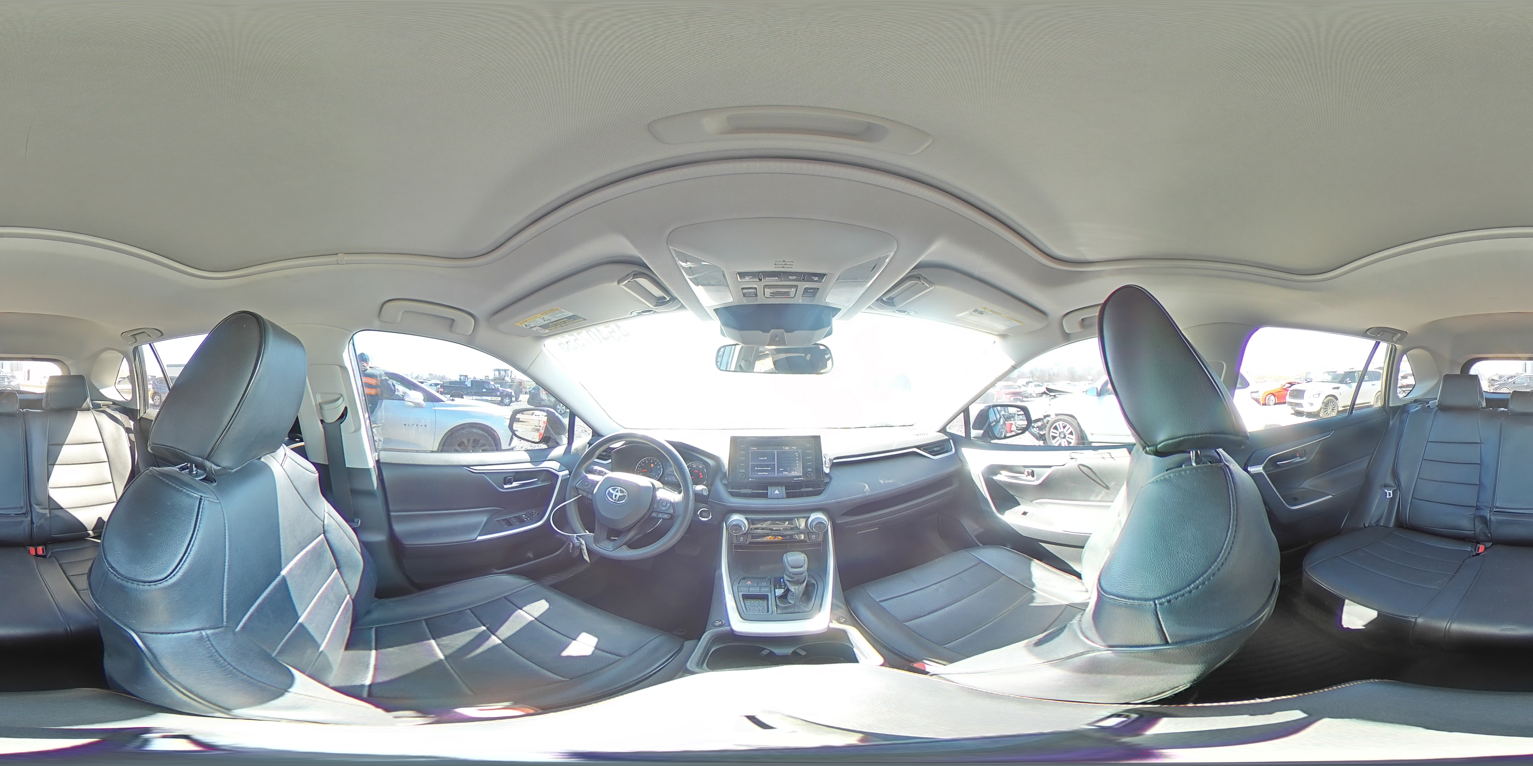 2020 Toyota RAV 4 - Image 16
