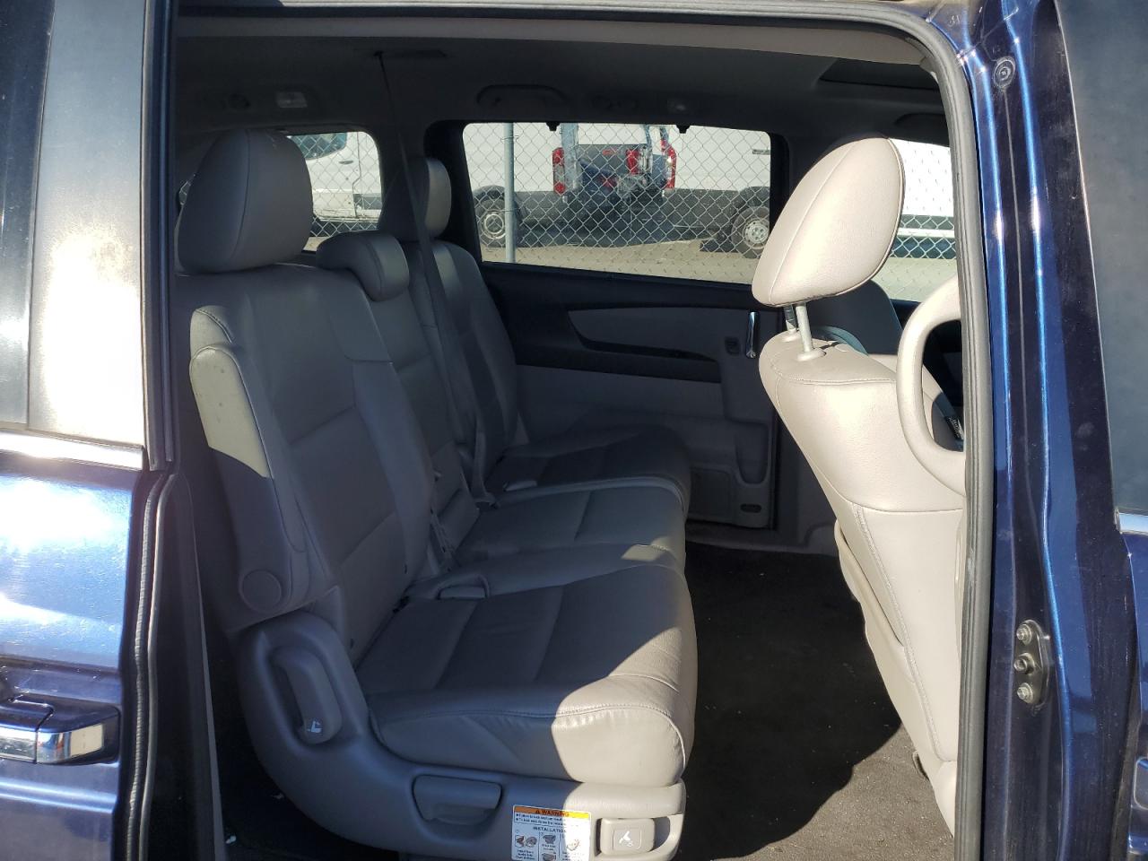 2014 Honda Odyssey - Image 11