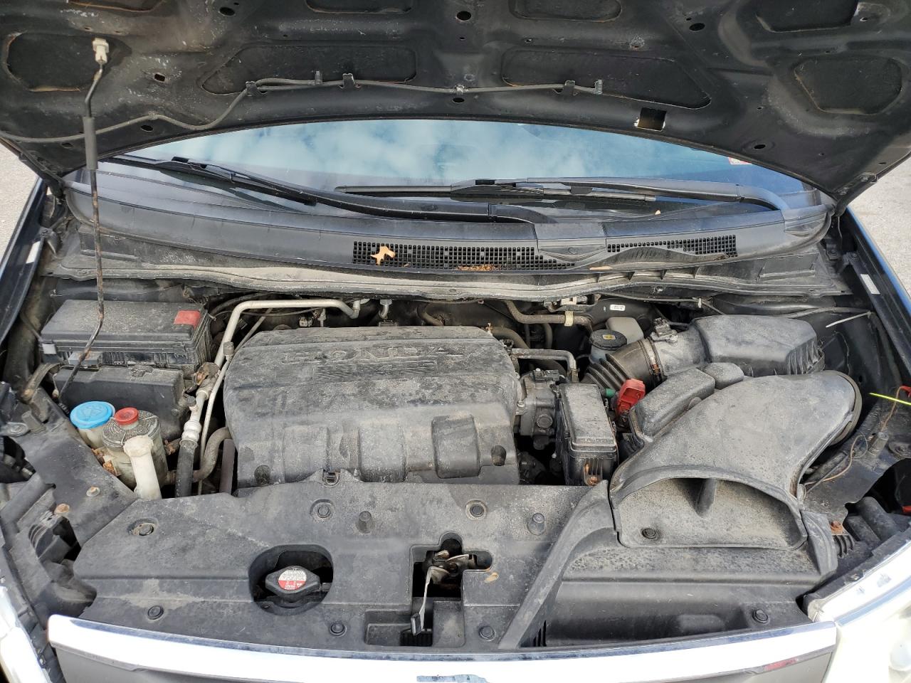 2012 Honda Odyssey - Image 12