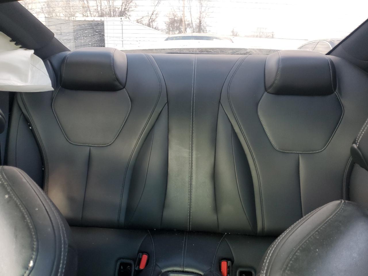 2017 Infiniti Q60 - Image 10